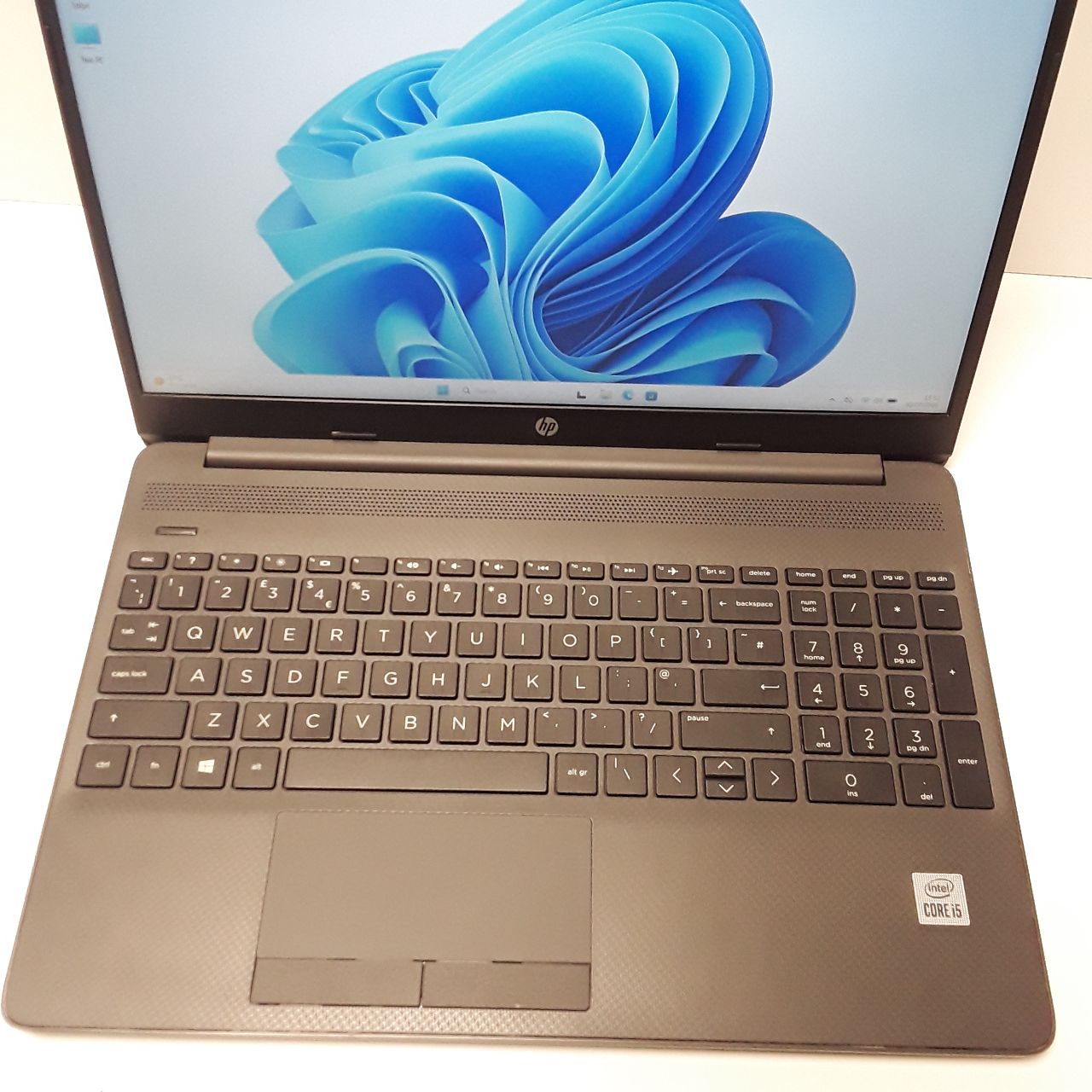 Used - HP 250 G8 Notebook PC | Intel Core i5-1035G1